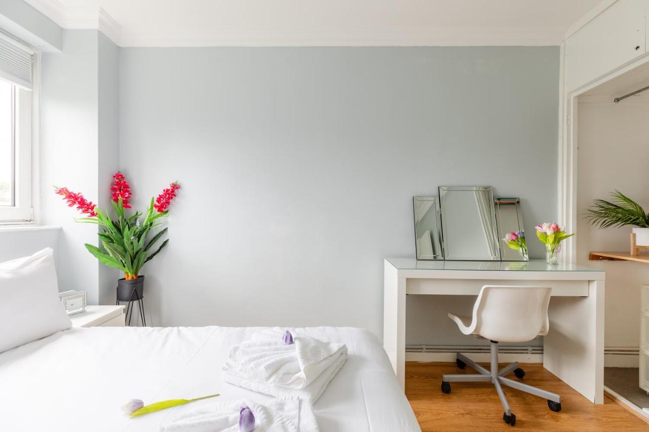 Cosy 3 Bed Flat Ideal For Trips To London Exteriör bild